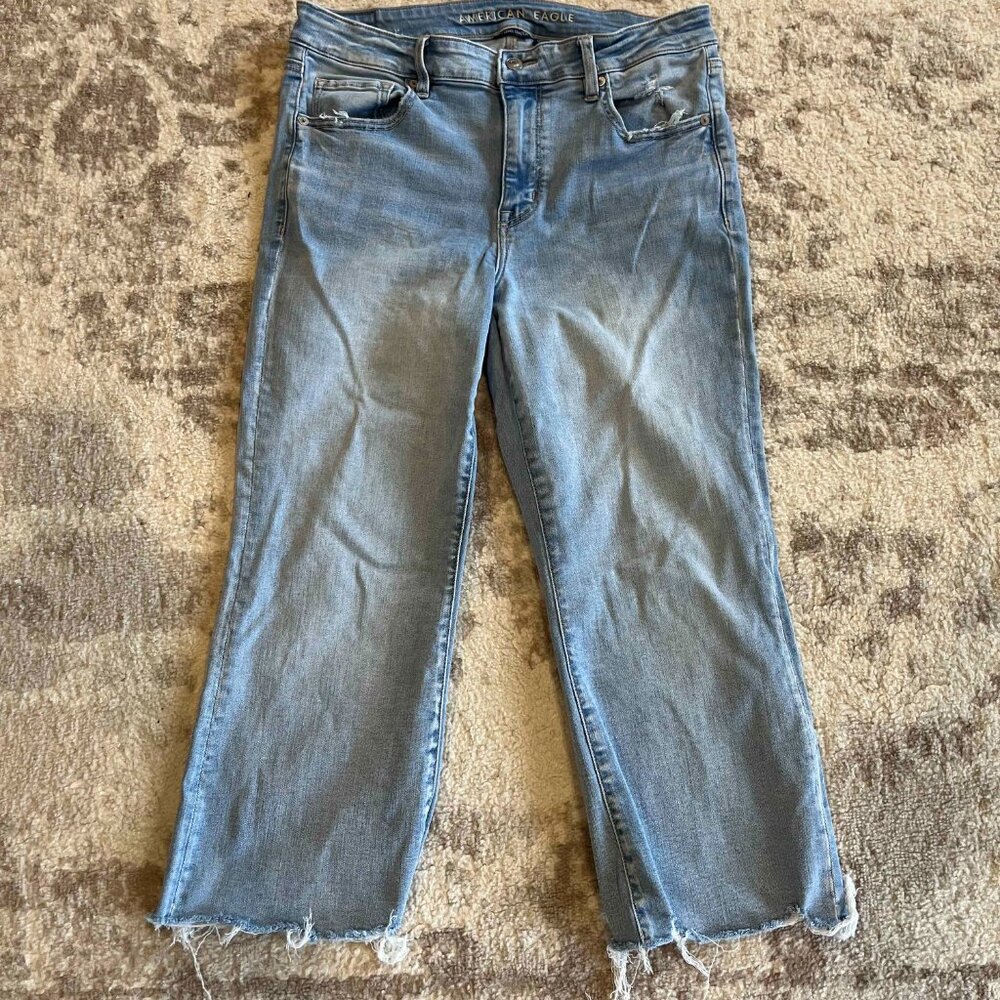 American Eagle High-Waisted Kick Bootcut Crop Jean, size 12 Short